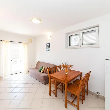 Beautiful In With Kitchen Apartment Poljica (Trogir)